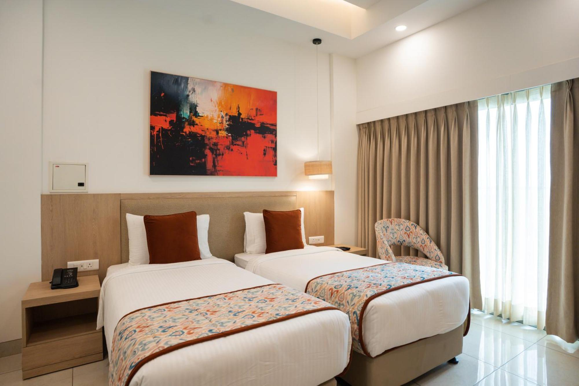 Ar Suites Klj Square غورغاون المظهر الخارجي الصورة