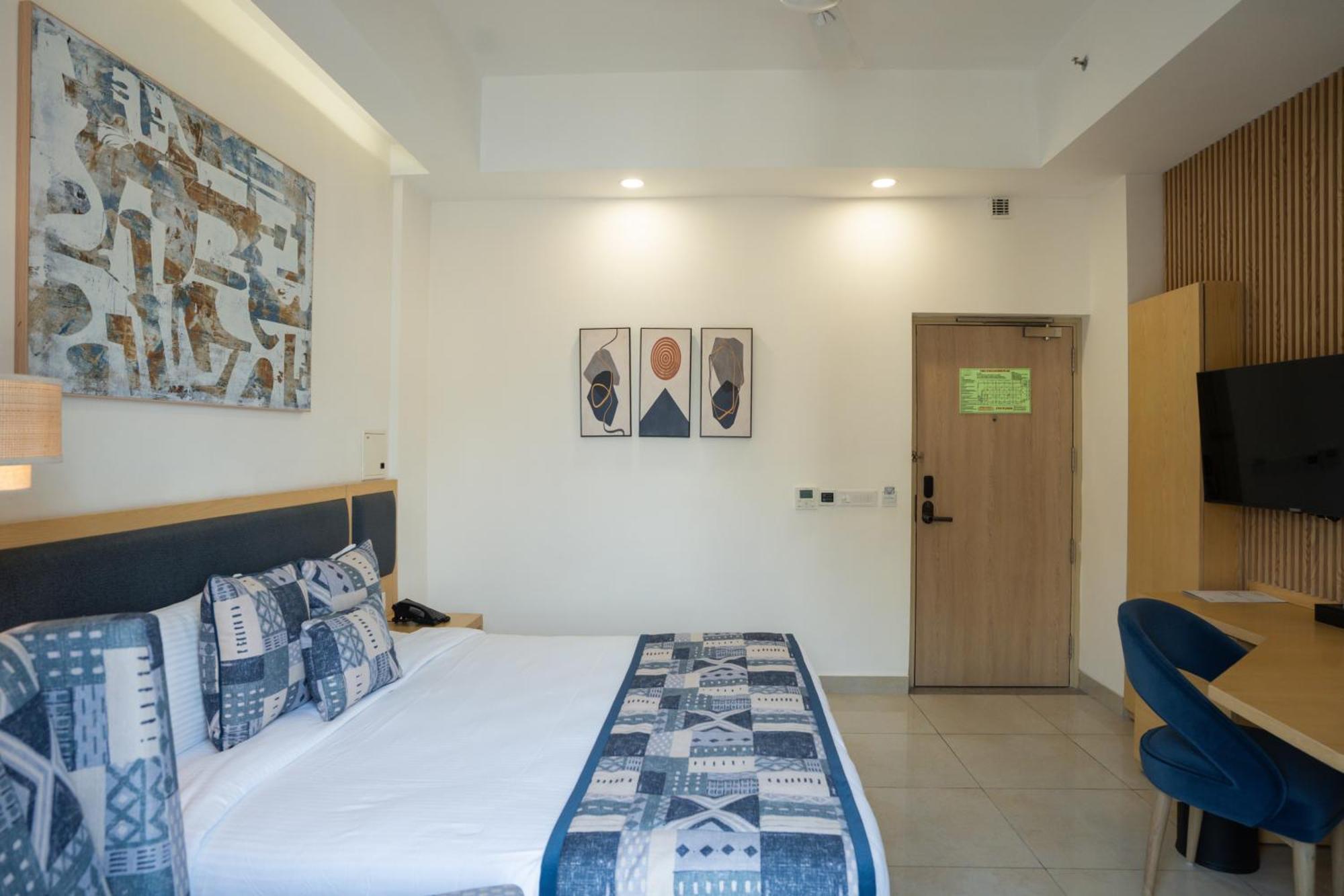 Ar Suites Klj Square غورغاون المظهر الخارجي الصورة